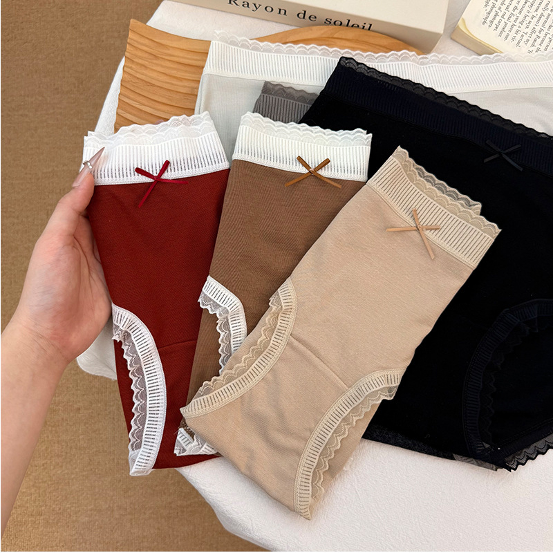 Žensko donje rublje – antibakterijsko akrilno vlakno, pamuk podstava u preponi, prozračna, srednje visoki struk, za sve sezone