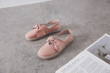 Pantofi dama slip-on din piele, vârf rotund, deschidere joasă, talpă din tendon de vițel, branț din piele Ultrafilm