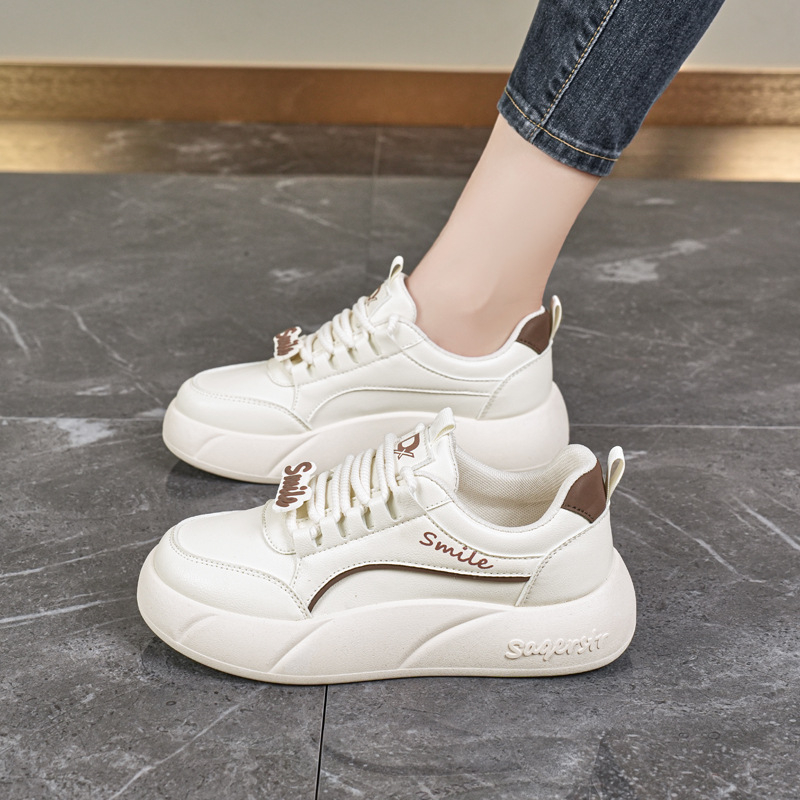 Pantofi sport pentru femei pe platformă, vârf pătrat, partea superioară din PU, piele microfibră, model pe dungi