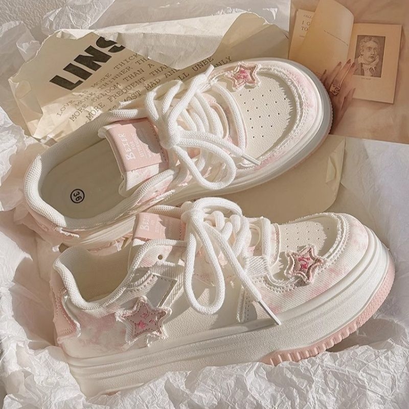 Дамски ежедневни кецове със синтетично кожено горнище, гумена подметка, нисък връх, връзки отпред, повишаване на височината, дишащи, противохлъзгащи.