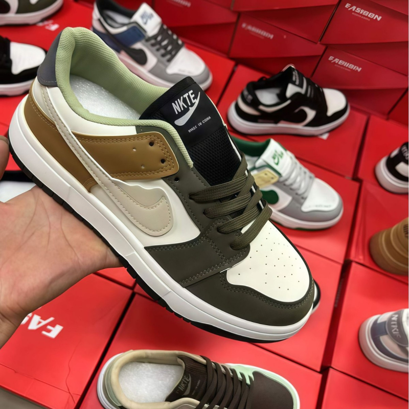 Sportske casual tenisice (PU+ mrežasti gornji dio; EVA đon; zatvarač; niska peta 1–3 cm)