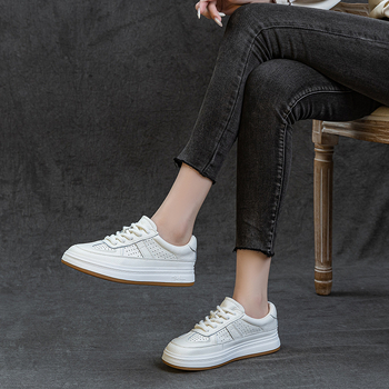 Женски кецове за ежедневие от първокласна телешка кожа, нисък връх, гумена подметка, предно връзване, дишащи и устойчиви на износване