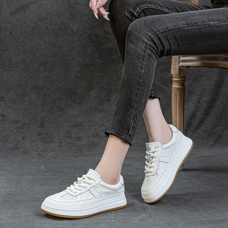 Женски кецове за ежедневие от първокласна телешка кожа, нисък връх, гумена подметка, предно връзване, дишащи и устойчиви на износване