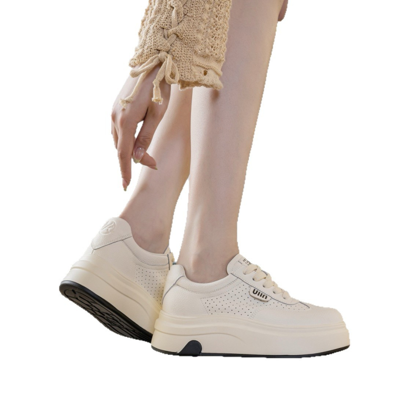 Naiste nahast igapäevased spordijalatsid 6–8 cm kõrge paks tald, hingav sisetald loodusliku nahaga, kummist talla