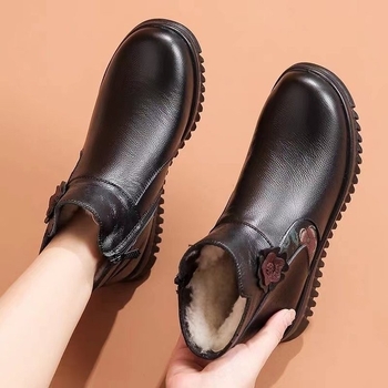 Ženske pamučne cipele, podstavljene umjetnim plišem, bočni zatvarač, gumena potplat, niski pet 1–3 cm