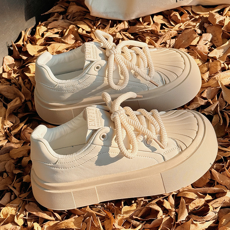 Дамски платнени маратонки с гумирана подметка, латексна стелка, кръгъл нос, връзки