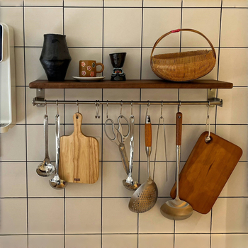 Konyhai eszközök rendezője falra szerelhető, szénacél, szerelés nélkül (Szénacél; Falra szerelhető; Szerelés nélkül)