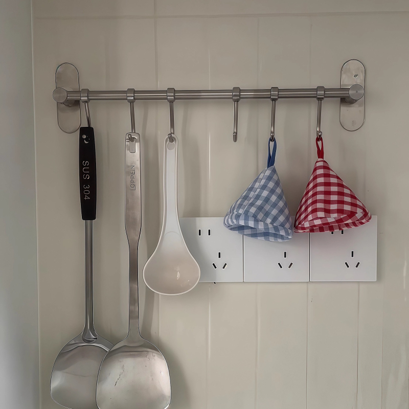 Konyhai eszközök rendezője falra szerelhető, szénacél, szerelés nélkül (Szénacél; Falra szerelhető; Szerelés nélkül)