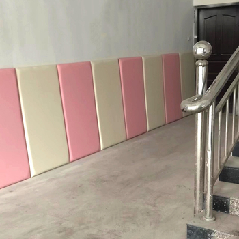 Óvoda és Taekwondo edzőterem falvédő párnázott panelek, ütközésvédő puha falpanelek, bőr + szivacs + alaplemez, modern minimalista stílus, testreszabható, egyszínű mintázat