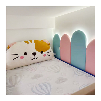 Ágy melletti puha falpanel LED-sáv csatornával – Modern minimalista dizájn, bőr + hab mag