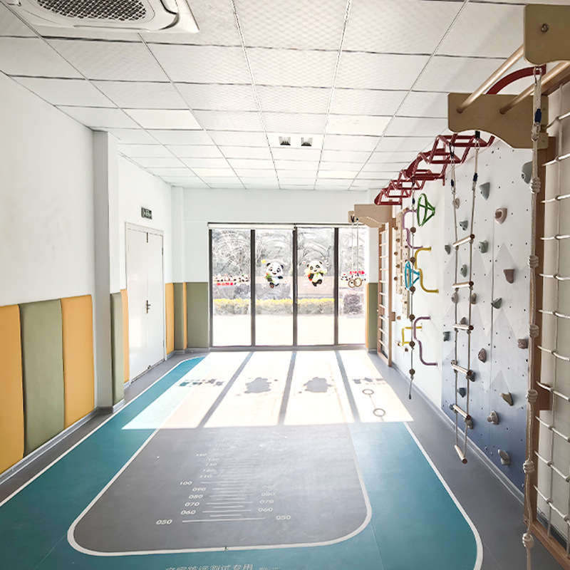 Óvodai falvédő, puha párnázott panel, öntapadó, ütésvédő, egyszínű minta, testreszabható