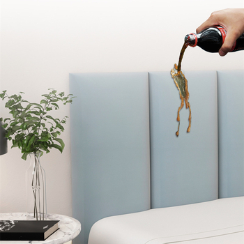 Gyerek Taekwondo terem falvédő – panel háttér oszlop öntapadós élével; anyag PU bőr + hab; stílus: modern minimalizmus; egyszínű; tér: óvoda, terem