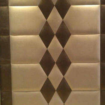 Puha falpanelek hálószobába és nappaliba – bőr + szivacs + alaplemez, mintázat: Solid, élek befejezése