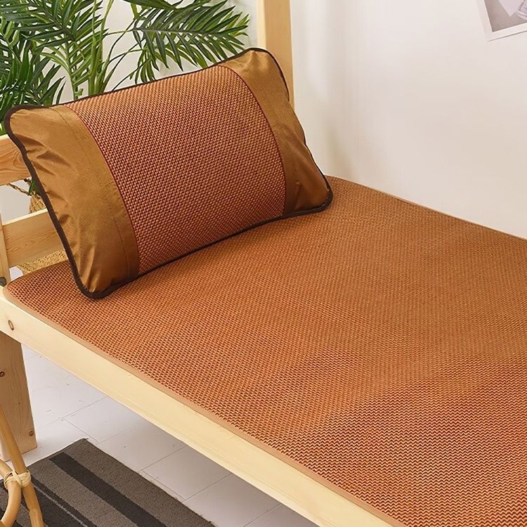 Guļas matrača no viskozes šķiedras ar ledus zīdu studentu kopmītnēs, divpusējs džakarda audums, piemērots zīdaiņiem un bērniem