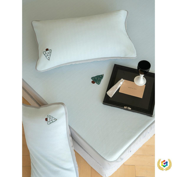 Triju daļu atdzesējošs Bean Mat komplekts no viskozes ar ledus zīda pārklājumu, Jacquard audums, salokāms mīksts mats, izšūta dvieļa ar karikatūru motīvu