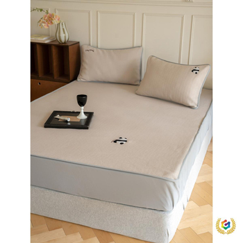 Triju daļu atdzesējošs Bean Mat komplekts no viskozes ar ledus zīda pārklājumu, Jacquard audums, salokāms mīksts mats, izšūta dvieļa ar karikatūru motīvu