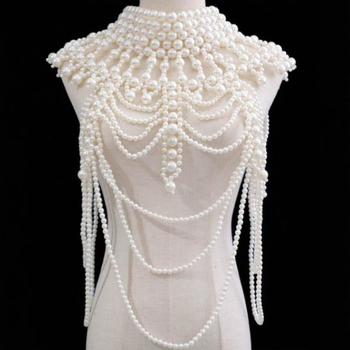 Lanț pentru corp cu perle, țesut manual, 950 g, lansare iarna 2025