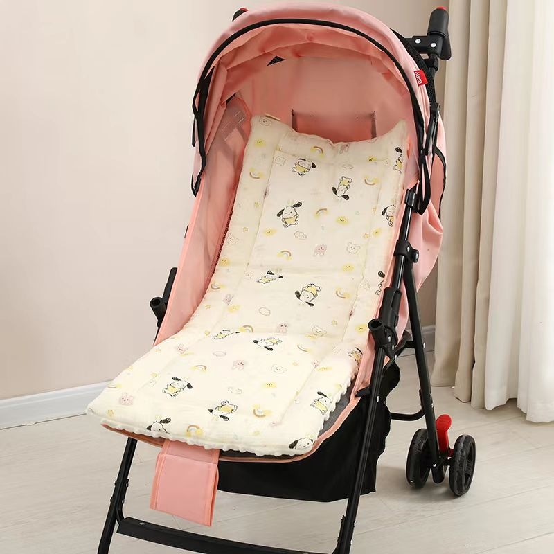 Vežimėlio čiužinys kūdikiams – 100% medvilnės audinys, poliesterio užpildas, ketverių sezonų universalus dizainas, animacinio stiliaus