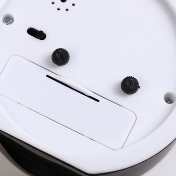 MASSGOU budík: kvartzový pohon, model T68; displej s ručičkami a číslicami; napájanie batériou; kryt z plastu