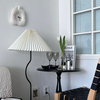 Almás alakú textil falióra - koreai stílus, rajzfilmszerű dizájn, elemes működés, elektronikus mozgás, textil burkolat