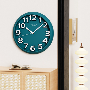 Zidni sat F333, kružnog oblika, moderan dizajn, glatko kretanje sekundne ruke, Eshida mehanizam, napajanje baterijom, plastično kućište