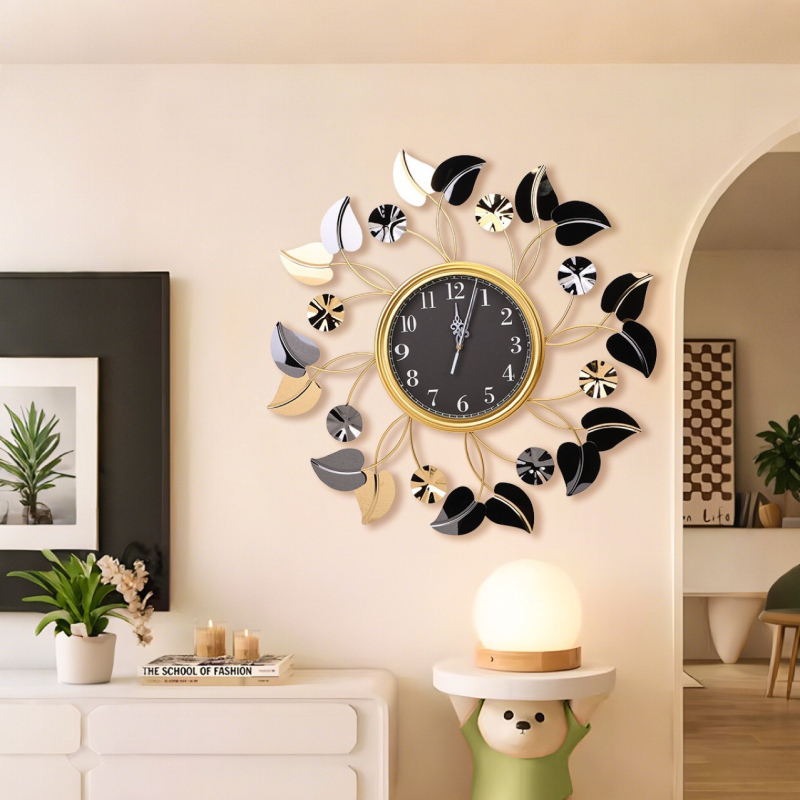 Nerezové nástenné hodiny pre obývaciu izbu, moderný umelecký dizajn; kovové puzdro, kovová ciferník, sklenené zrkadlo