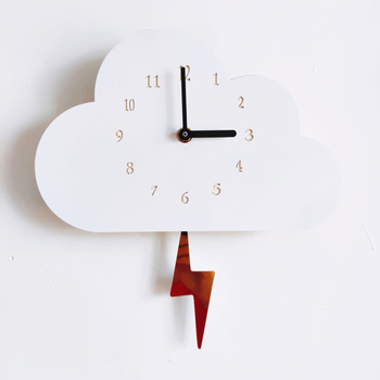 Nástenné hodiny s dreveným tvarom oblaku, nordický štýl, plynulý chod, na batérie, drevený ciferník a akrylové sklo
