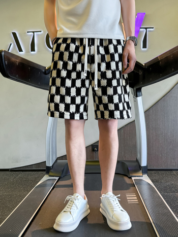 Мъжки летни шорти с шахматен принт, капри дължина, прав разрез, микроластичен полиестер, винтидж стил