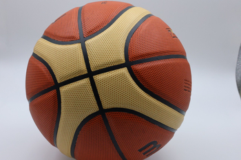 PU materiāla basketbols – pieaugušajiem, iekšējai un āra lietošanai, bez logotipa