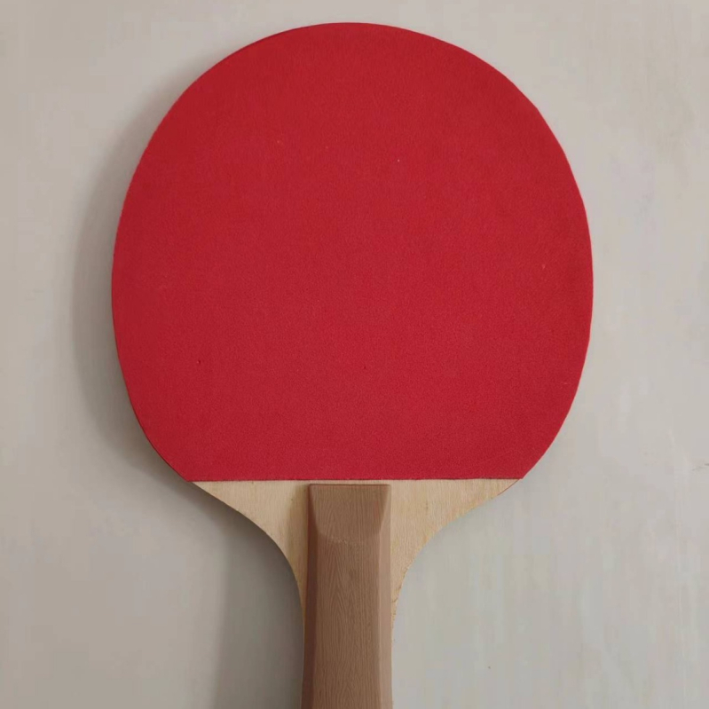Raketa za stolni tenis za trening — izdržljiva i prijenosna za kućnu upotrebu; ploča baze: topola; guma: reverzno ljepilo; tip udarca: horizontalan; obrada i prilagođavanje; ispisan logotip