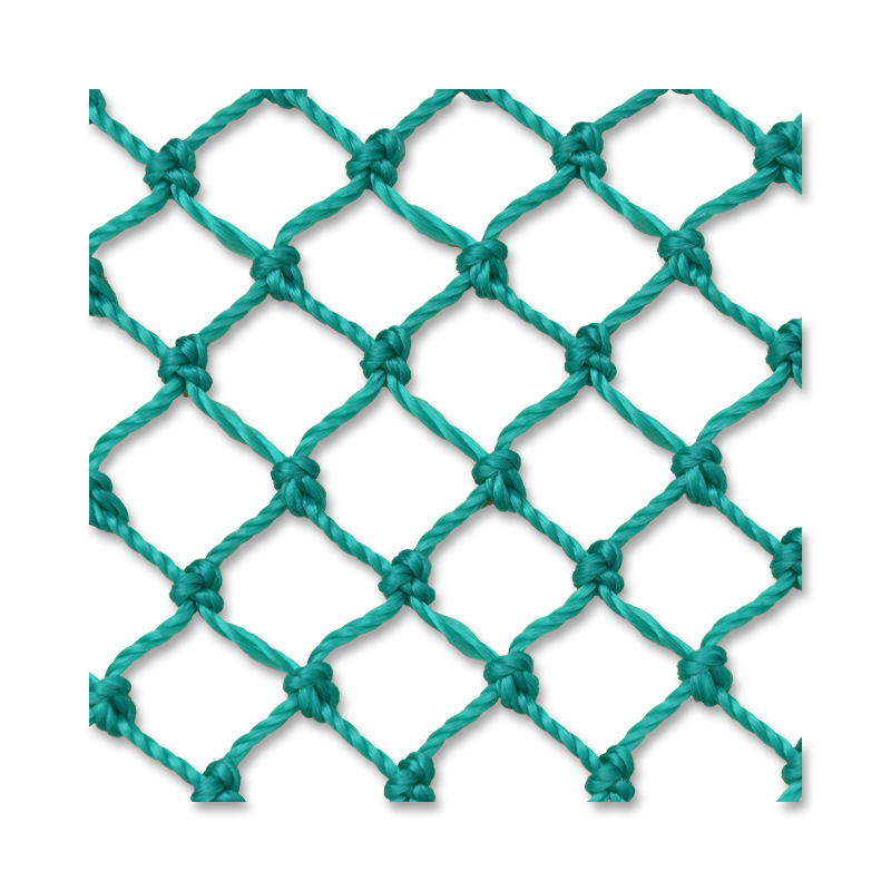 Polüetüleenist isolatsioonikaitsevõrk spordirajatiste jaoks; võrgumõõtmed 3/5/10; vastupidavus 500; sobib jalgpalliväljakutele, korvpalliväljakutele ja spordihoonetele