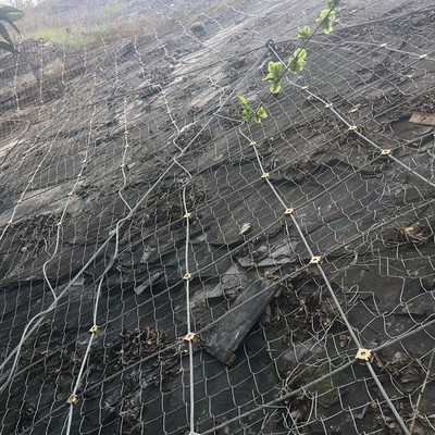 Plasă de protecție a versanților activă și pasivă, cu SNS cablu din oțel flexibil, pentru alunecări de teren montane și prăbușiri de stânci