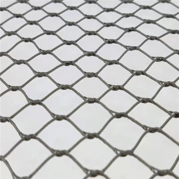 Express rozsdamentes acélból készült huzalozott védőháló, 304-es rozsdamentes acélból, diamantszerkezetű nyílásokkal, parkok, állatkertek, szállodák és bevásárlóközpontok számára