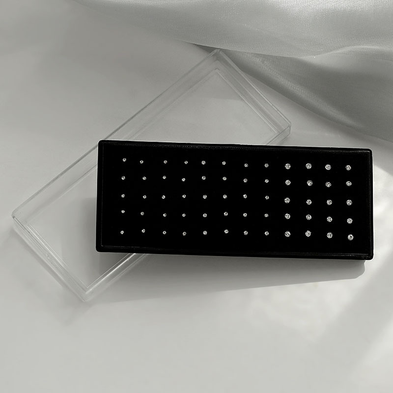 Orrpiercing rozsdamentes acélból gyémánt bevonattal, geometriai stílus, uniszex