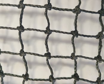 Πλέγμα προστασίας χώρου για γκολφ, γήπεδα τένις και ποδοσφαίρου — υλικό: νάιλον και πολυαιθυλένιο, αντοχή 200, χρήση: περίφραξη χώρου