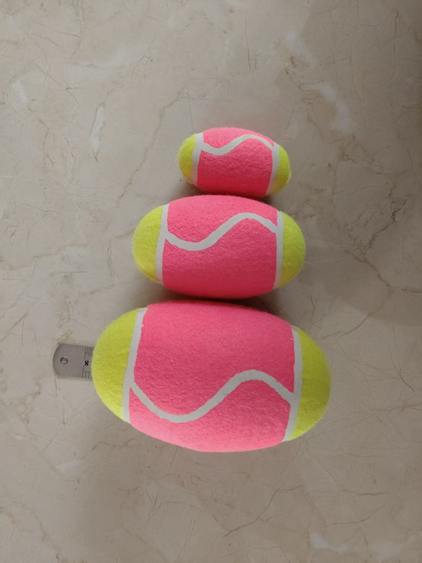 Kutyajáték – Teniszlabda formájú játék, formaváltozatok: csont, fánk, rugby-labda, súlyzó – gumi – itennis – egyedi logó – sípoló