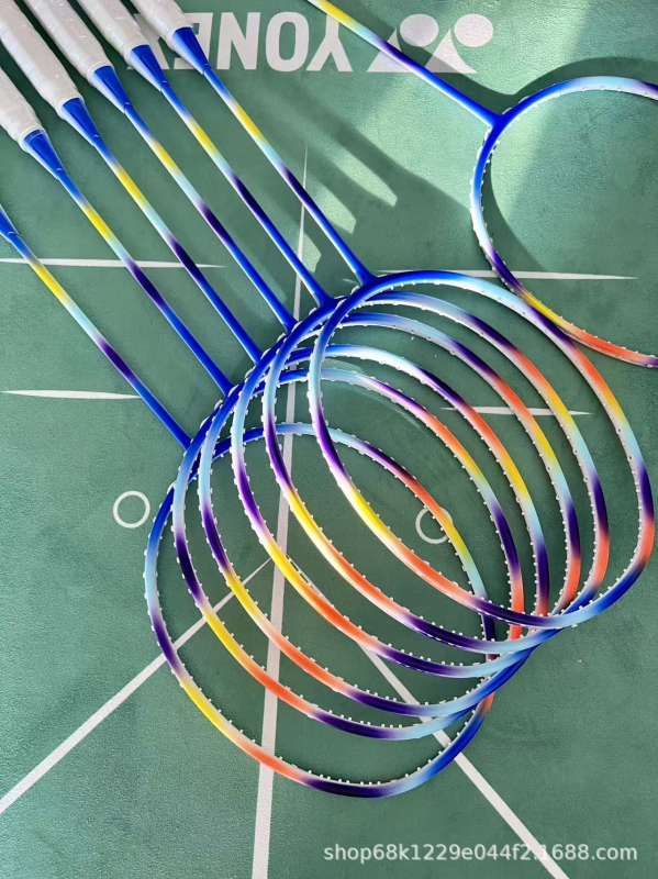 Meibangli AX99 Spectrum Rainbow badminton reketa, unutarnje pjenjenje 46T, potpuno karbonsko tijelo, težina 80–84 g, debljina ručke G5, čvrst udarac