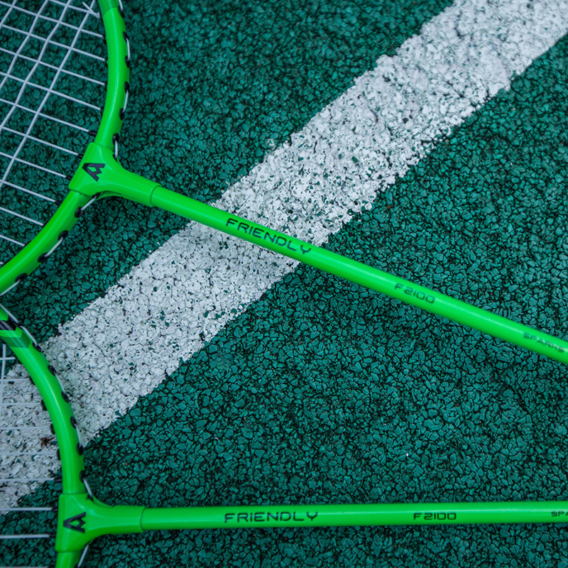 Angnette F2100 rachetă de badminton – ramă din aliaj de fier, șnururi din nylon, model pentru copii, potrivită pentru badminton și tenis