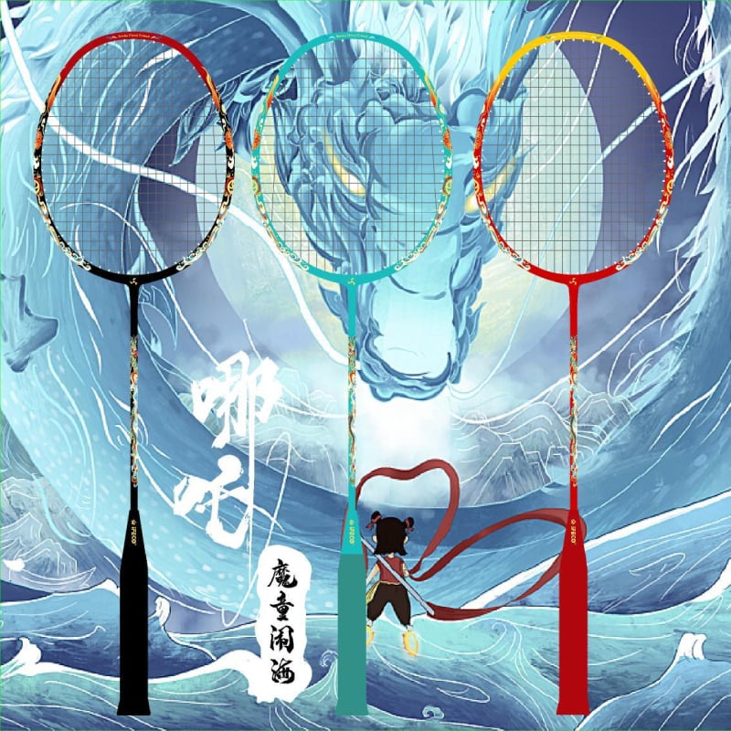 Raketa za badminton – okvir od karbonskih vlakana, T700, ultra lagana, direktan udarac, težina 80–84 g
