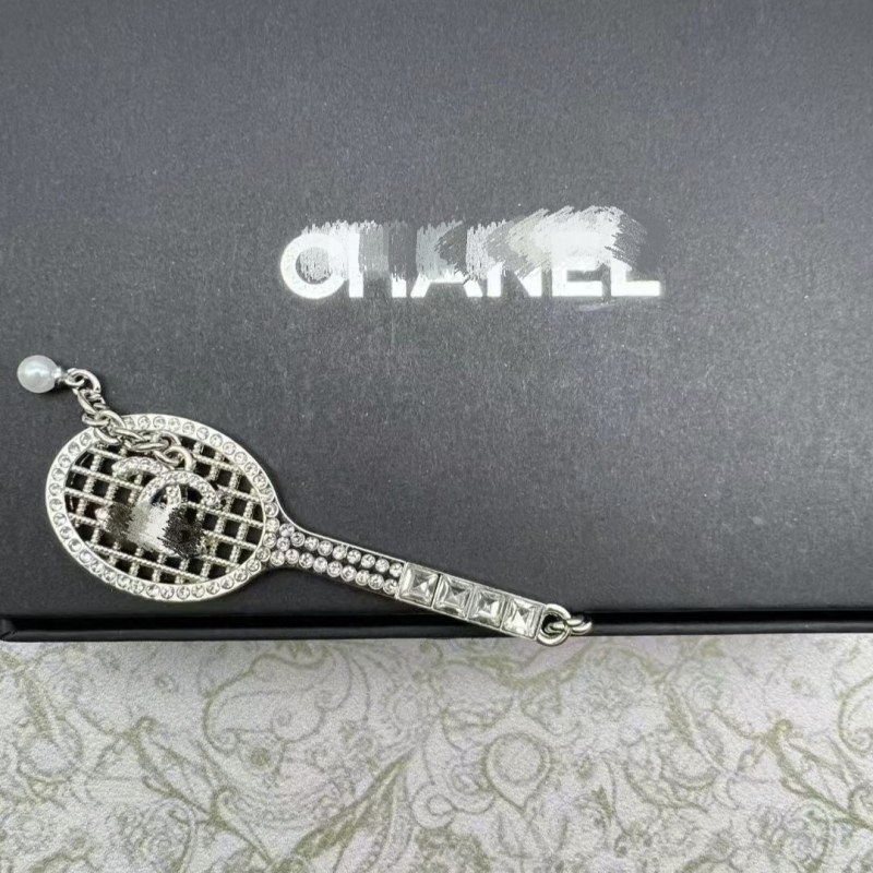 Lan xier Dijamantni privjesak za ključeve — raketa za tenis, zliatina, elektroplatirani metalni privjesak, uzorak zvijezda/sunce/mjesec/oblaci/univerzum, sportski stil, proljeće 2025