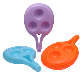 Naili teniso treneris su elastine virve – vieno žaidėjo treniruotė