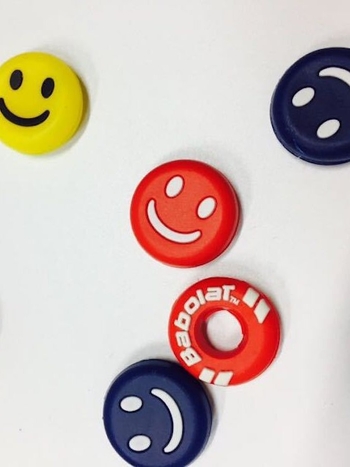 Šoko absorbcijos įrenginys teniso ir squash raketėms – suasmenintas dizainas, mielas šypsenos dizainas, bekvapė silikono medžiaga, įmontuota konstrukcija