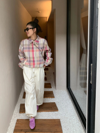 Женско каре яке с поло яка и бродерия, дълги ръкави, полиестер