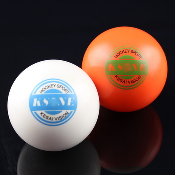 Μπάλα χόκεϊ σε γκαζόν με σχέδιο λακκούβων και δυνατότητα λογότυπου — KSONE, PVC, 160 g