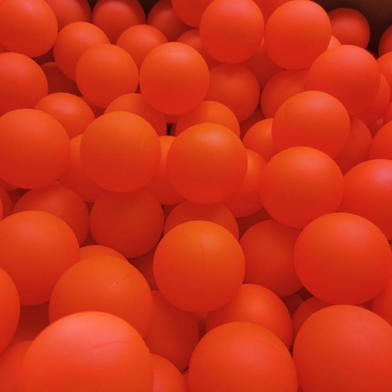 PVC hokeja bumba fascijas terapijai un ielu hokejam, pielāgota ar logotipa drukāšanu (Materiāls: PVC; Kategorija: Hokejs; Piemērošana: fascijas bumba, zāliena ielu hokejs, inline skati; Preces kods: Ygq)