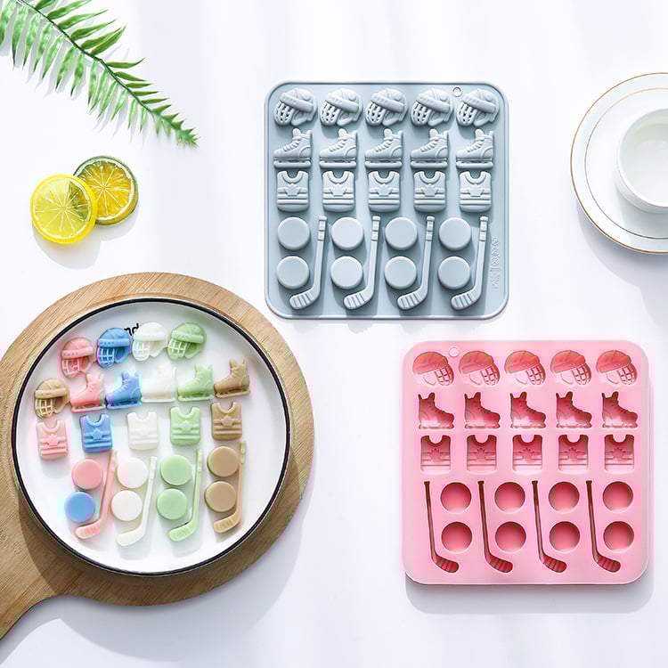 Szilikon sütőforma hokis témával, szabálytalan alak, 27 üreg, tortákhoz és desszertekhez