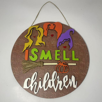 Semn de ușă din lemn cu vrăjitoare de Halloween și mătură – decor de perete pentru interior/exterior