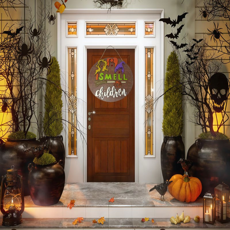 Semn de ușă din lemn cu vrăjitoare de Halloween și mătură – decor de perete pentru interior/exterior