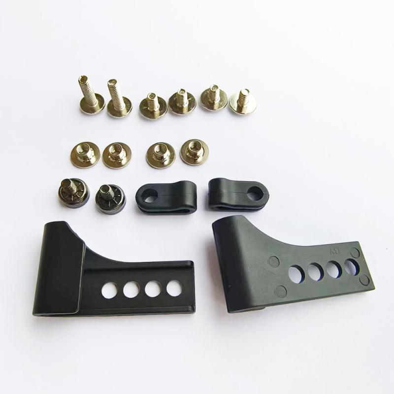 Hokeja ķiveres remontēšanas komplekts ar aizsargbrillēm un sejas aizsargu; materiāls: nerūsējošā tērauda un plastmasa; zīmols BENLEE MZ