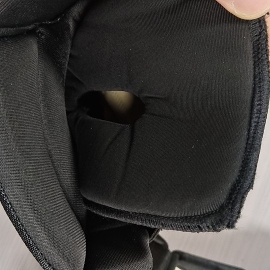 Jaunimo ledo hokejo pirštinės – kvėpuojančios, dilimui atsparios, delno apsauga, poliesterio medžiaga